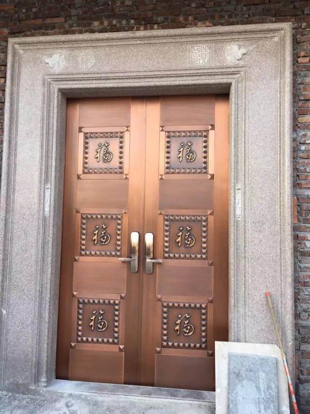 Engineering case